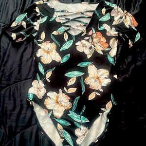 Decree Floral Bodysuit - Size Medium - Excellent Condition - Only $12!